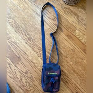 lululemon athletica Camo Crossbody Bag